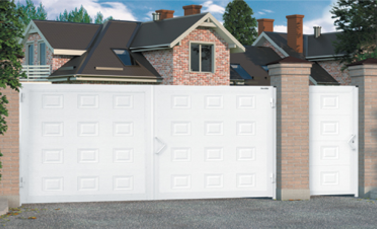 Ворота уличные распашные в алюминиевой раме с сэндвич панелью, 3000x2500, белые, филенка